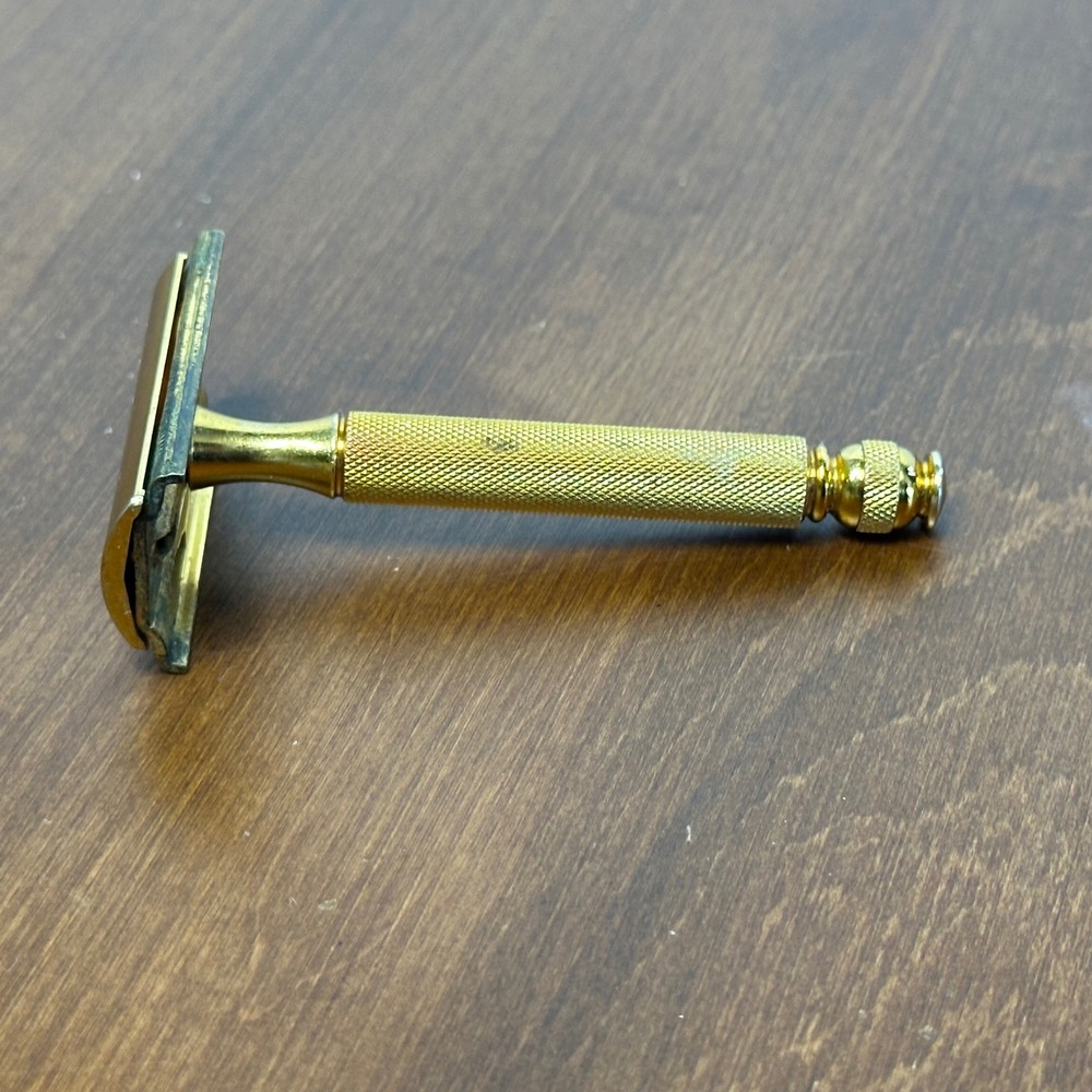 Vintage‎ Gillette Tech Safety Razor Gold Tone 3 Piece Made in USA